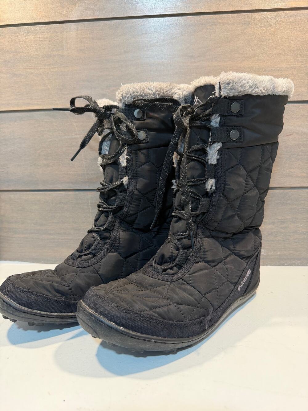 Columbia Womens Minx Mid II Omni-Heat Snow Boot Black Sz 6 Waterproof